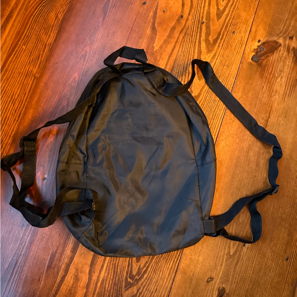 Basic Black Small Backpack - image 2
